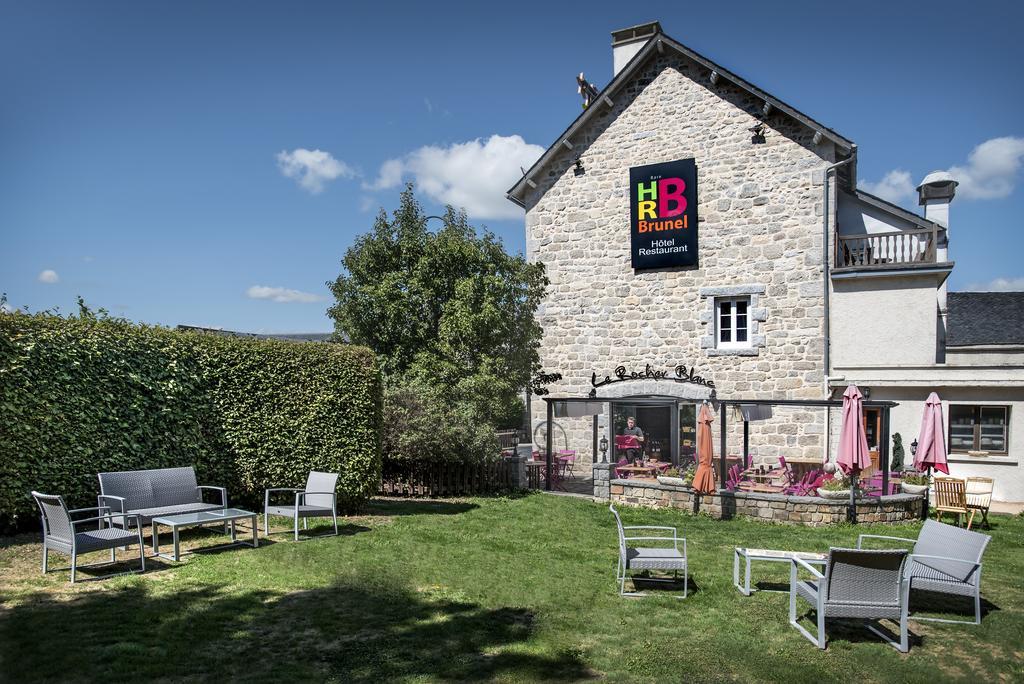 Hotel Le Rocher Blanc Albaret-Sainte-Marie Exterior photo